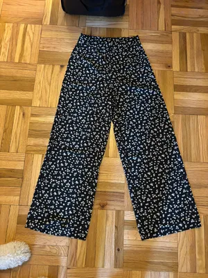 Lightweight Flower Pants Multi Size 24 thumbnail 1