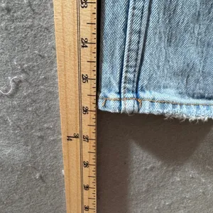 1422 | Abercrombie‎ Curve Love The Mom High Rise Distressed Jeans Light Wash 00 thumbnail 4
