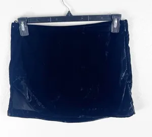 FREE PEOPLE Black Velour Lined Side Zip Closure Mini Skirt Size 4 Boho Casual thumbnail 1
