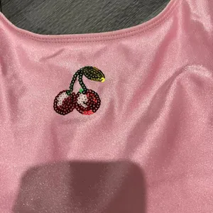Pink swimsuit thumbnail 2