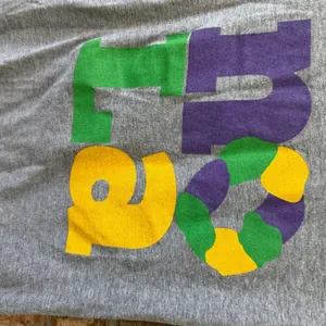 Next Level NOLA King Cake Mardi Gras V-Neck Womens Medium Gray Soft Wash Louisiana thumbnail 3