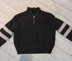 AE Studio by American Eagle Half thumbnail 1