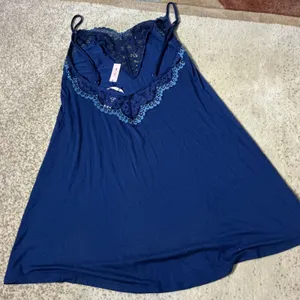 Victoria's Secret Lace Trim Chemise Nightgown Womens S Blue Sleep Romantic NEW thumbnail 4