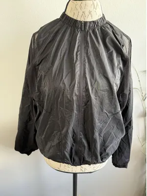 Lululemon With The Breeze Black‎ Nylon Full Zip Windbreaker Jacket Size 10 thumbnail 1