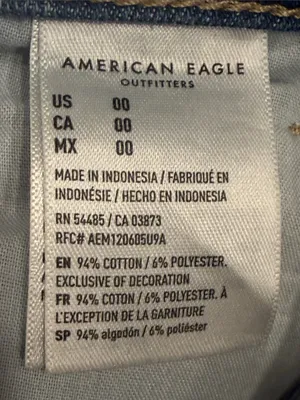 American Eagle women’s mom Jean shorts size 00. thumbnail 5