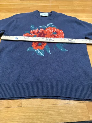 Abercrombie & Fitch crew neck floral soft A&F sweater size large . thumbnail 2