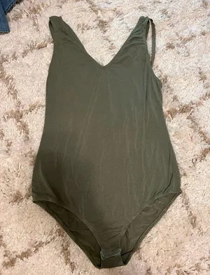 Olive Green V-Neck Bodysuit by BKE Red size large thumbnail 1