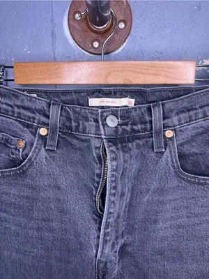 Levi’s Ribcage Bell Size 30 thumbnail 4