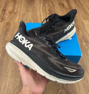 HOKA Clifton black athletic training running shoes sneakers women’s 9 Preowned thumbnail 1
