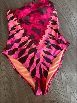 Aerie One Shoulder One Piece Swimsuit in Neon Peach & Pink Women’s Small thumbnail 3