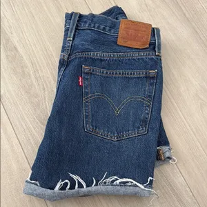 Levi's Dark Blue Jean Shorts thumbnail 2