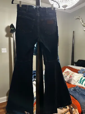 Wrangler Jeans Flare High-Rise thumbnail 3