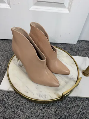 42 Gold Size 7.5M Nude Pointed Toe Clear Block Heel Ankle Booties NWOT thumbnail 3