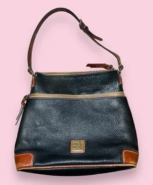 Vintage Dooney & Bourke CLAREMONT Cross Body Pebbled Leather Purse thumbnail 1