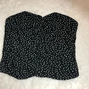Urban outfitters top size XS thumbnail 1