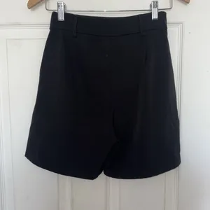 Princess Polly Kaitlyn Set Black Shorts Size 2 thumbnail 3