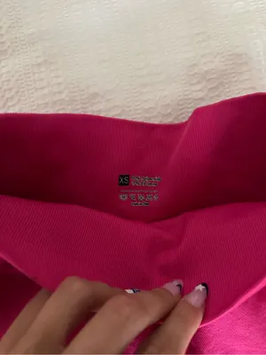 High-Waist Hot Pink Seamless Bike Shorts thumbnail 2