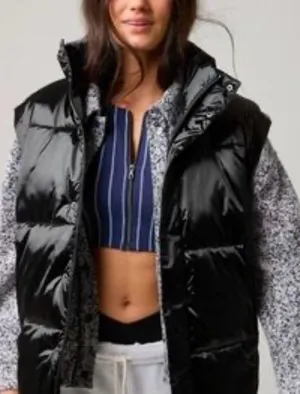 NWT!! Offline by Aerie Shiny Black Women's Puffer Vest Size XXL thumbnail 1