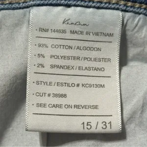 KanCan Women’s Size 15 31 Light Blue Wash High Rise Destroyed Ankle Skinny Jeans thumbnail 8