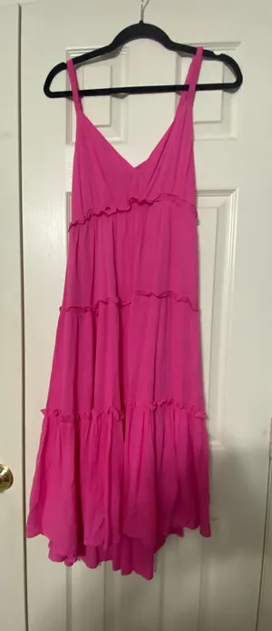 Pink ruffle tiered dress Size L thumbnail 1