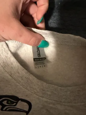 Gildan Seahawks Crewneck thumbnail 2