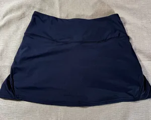 YYV Women’s Black Athletic Skort Size M Built In Shorts Zip Pocket Tennis Golf thumbnail 1