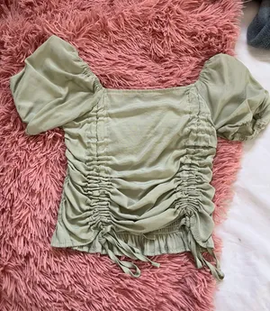 Green Crop Top Size XS thumbnail 1
