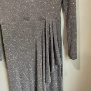 Betsy & Adam Long Sleeve Glitter Knit Gown‎ maxi ball gown prom wedding Size 8 thumbnail 5