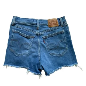 Womens Levis High Rise Distressed Raw Hem Light Rinse Jean Shorts - Sz 28 thumbnail 2