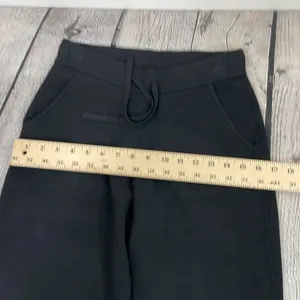 Banana Republic Women’s Black Knit Joggers size XS thumbnail 12