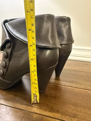 Gianni Bini Fold-Over Button Ankle Booties in Dark Brown size 7 thumbnail 4