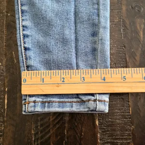 Guess Beyla Fit Curvy Mid Rise Blue Skinny Jeans Size US 25 thumbnail 8