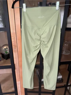 Oner Active Rare fit scrunch sage leggings high rise capris workout ruched contour crop thumbnail 2