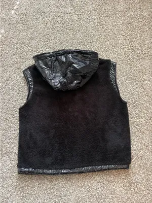 Mono B Black Sherpa Vest thumbnail 2
