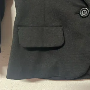Small black notch blazer one button 3/4 ruched sleeves blazer jacket faux pocket thumbnail 7