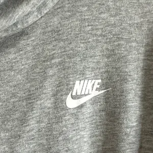 Nike Gray Tag Detail Hoodie thumbnail 3