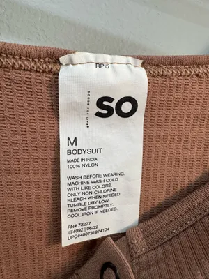 Brown SO Ribbed L/S Bodysuit Size M NWOT thumbnail 5