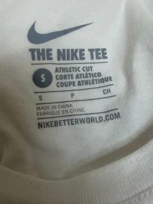 Nike Women’s thumbnail 3