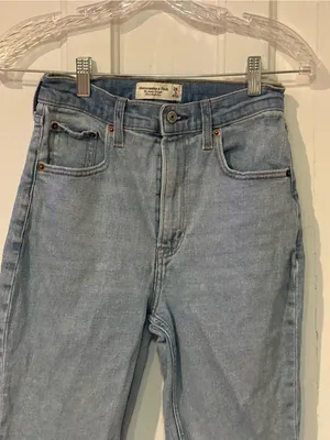 Abercrombie & Fitch Light Blue High-Rise Straight Jeans thumbnail 2