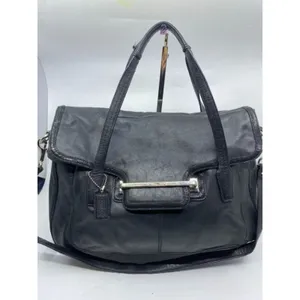 COACH Medium/ Large Leather Black Shoulder Bag thumbnail 3