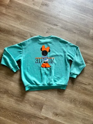 Minnie Mouse Turquoise Sweatshirt thumbnail 5