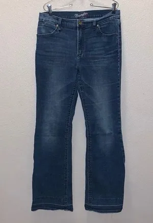 Wrangler Flare Jeans Woman’s 9/11X32 Western Blue Denim thumbnail 1