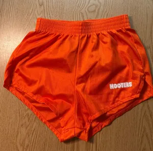 86 New women’s Hooters girl Vintage uniform Cheeky shorts🤩 Small Waist 10.5-13” thumbnail 1