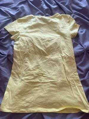 Yellow Tshirt Size 8 thumbnail 3