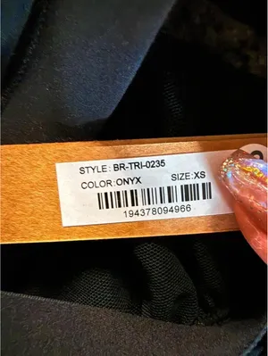 SKIMS Triangle Crossover Bra Onyx XS NWT thumbnail 7