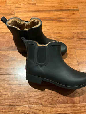 chooka Women’s Black Faux-Fur Lined Ankle Rain Boots Size 8. thumbnail 4
