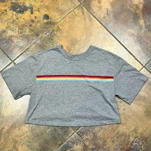Fabletics Jade Short Sleeve Boxy Rainbow Crop Top Large thumbnail 3