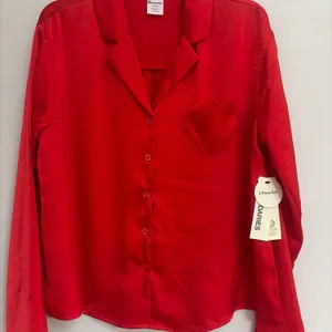 No Boundaries New!Red Satin Heart Pocket Pajama Set size M thumbnail 2