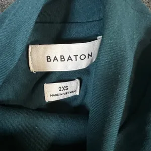 Babaton Mock Neck Long Sleeve Bodysuit Teal Green 2XS Thong Snap Closure thumbnail 3