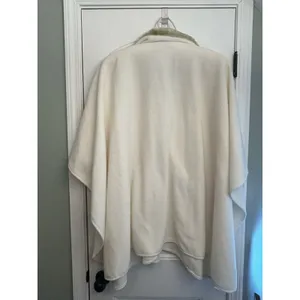 Le Moda Ivory Fleece Faux Fur Trim Zip Cape Poncho Pom Poms Pockets One Size NWT thumbnail 12